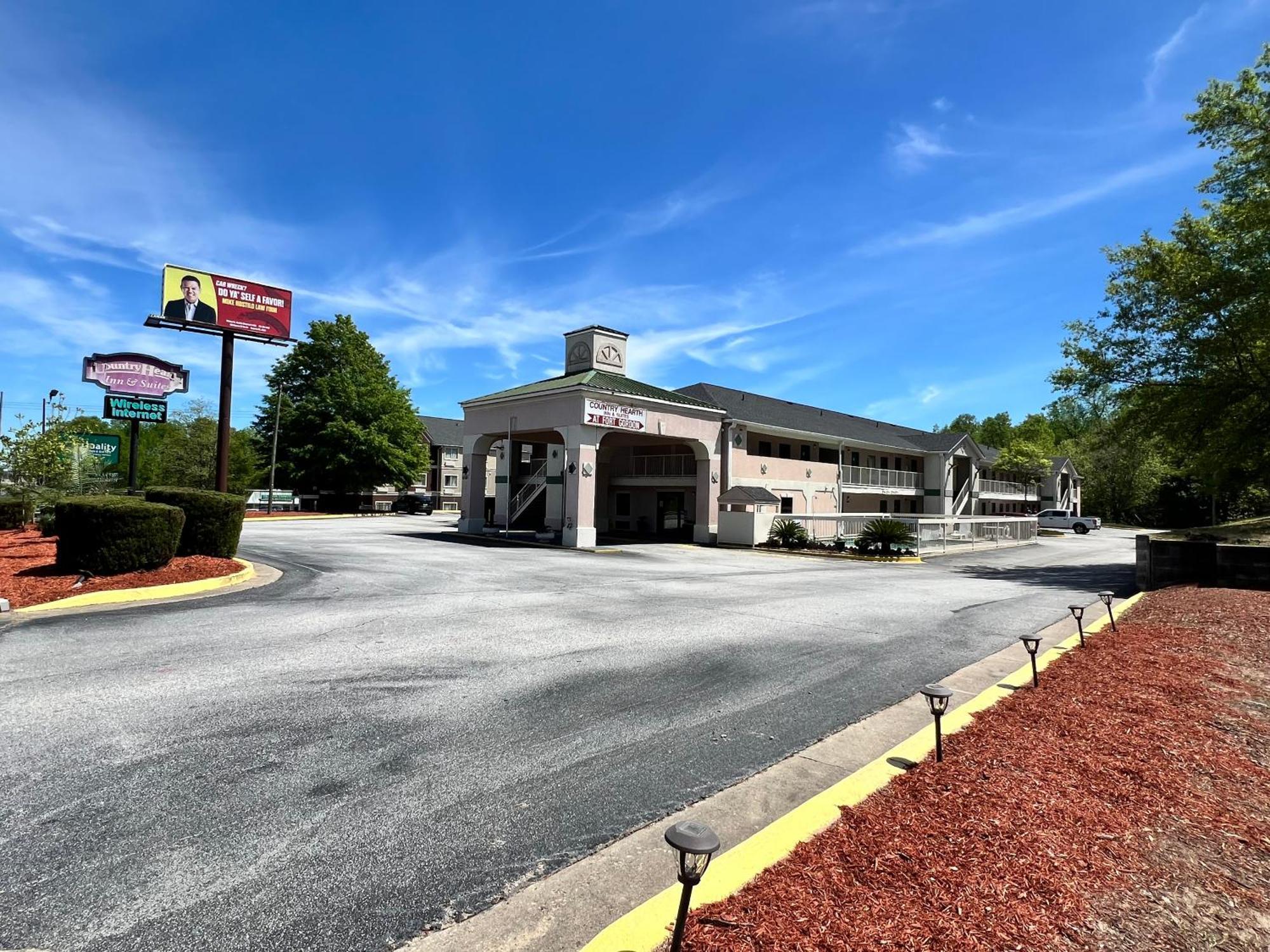 Country Hearth Inn & Suites Augusta Exterior foto